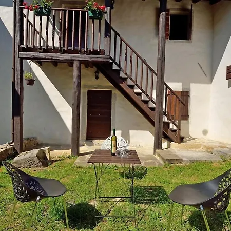 Stone House Kotli