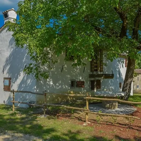 Σπίτι διακοπών Stone House